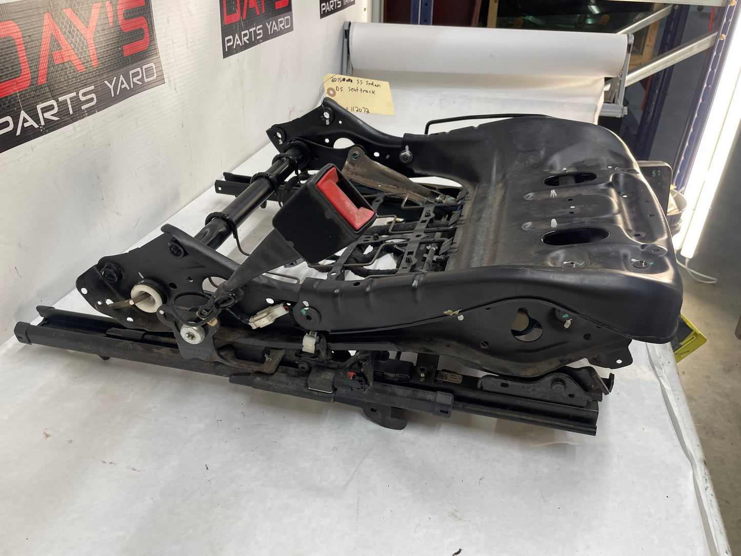 2015 Chevy SS Sedan LH Driver Front Seat Lower Track Frame Motor Assembly OEM