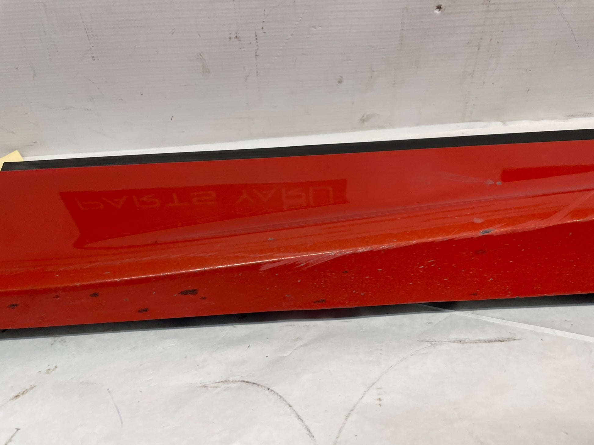 2010 Chevy Camaro SS LH Driver GFX Rocker Molding Side Skirt Panel OEM - Day's Parts Yard