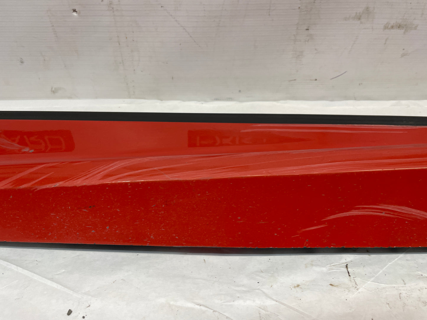2010 Chevy Camaro SS LH Driver GFX Rocker Molding Side Skirt Panel OEM - Day's Parts Yard