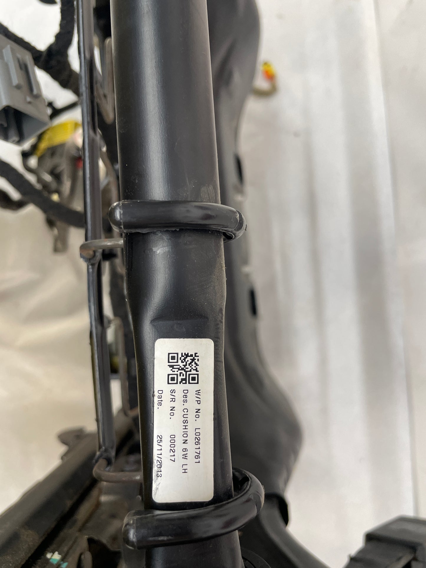 2015 Chevy SS Sedan LH Driver Front Seat Lower Track Frame Motor Assembly OEM