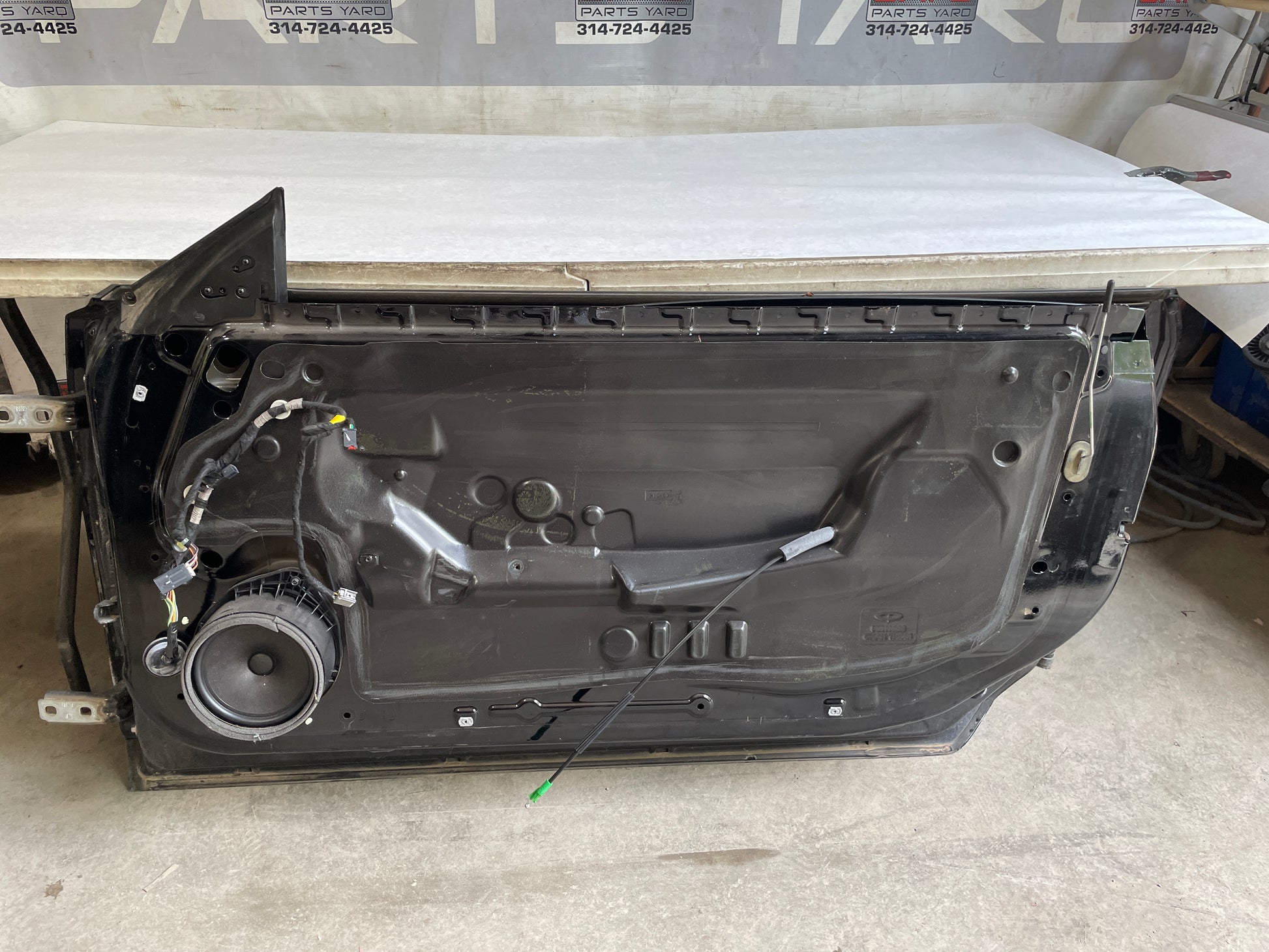 2010 Chevy Camaro SS RH Passenger Exterior Door Black OEM - Day's Parts Yard