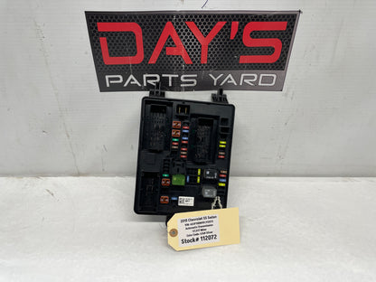 2015 Chevy SS Sedan Rear Trunk Fuse Relay Body Harness Junction Box Block Panel OEM - Day's Parts Yard