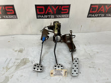 2004 Pontiac GTO Manual Transmission Pedal Assembly EM - Day's Parts Yard