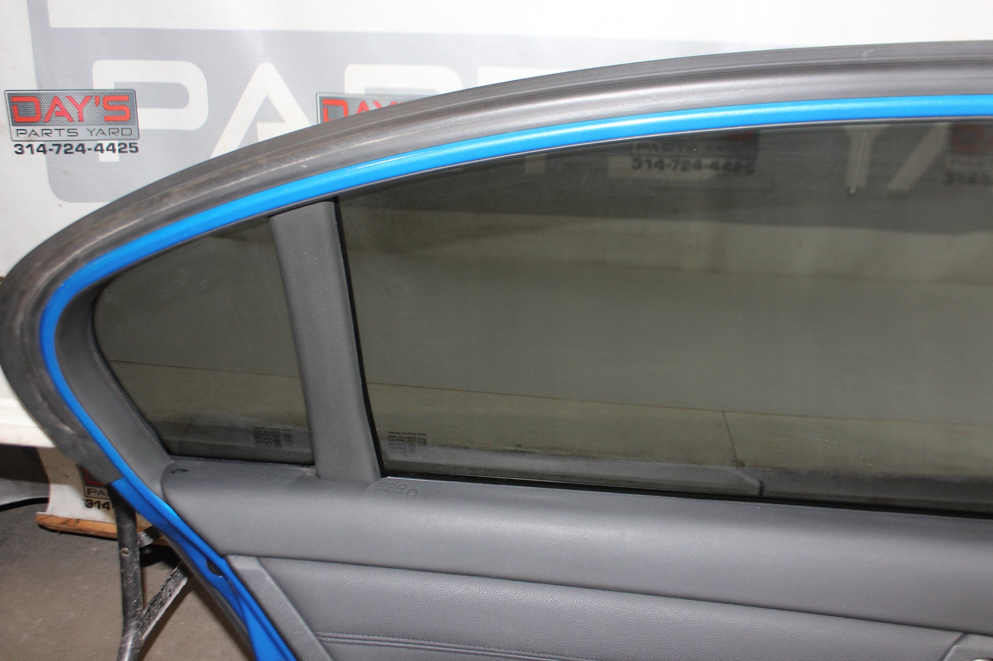 2009 Pontiac G8 GT Rear LH Driver Exterior Door OEM - Day's Parts Yard