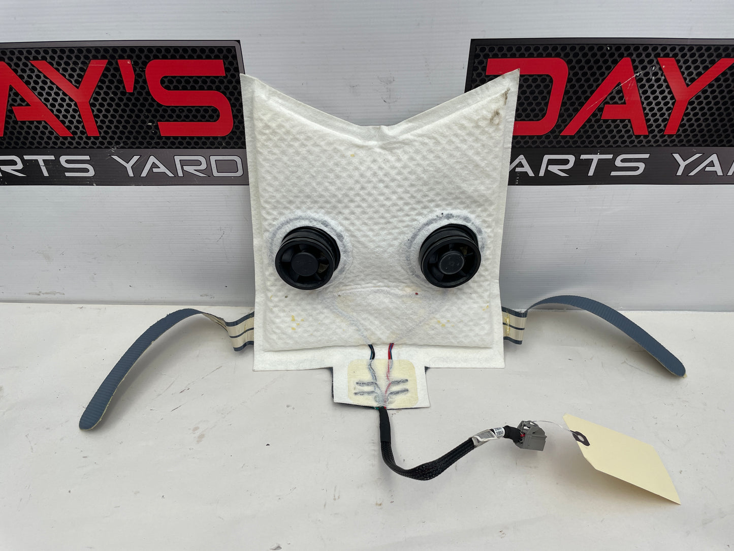 2014 Chevy SS Sedan Front Seat Back Heater Element Vent Fan Mat OEM - Day's Parts Yard