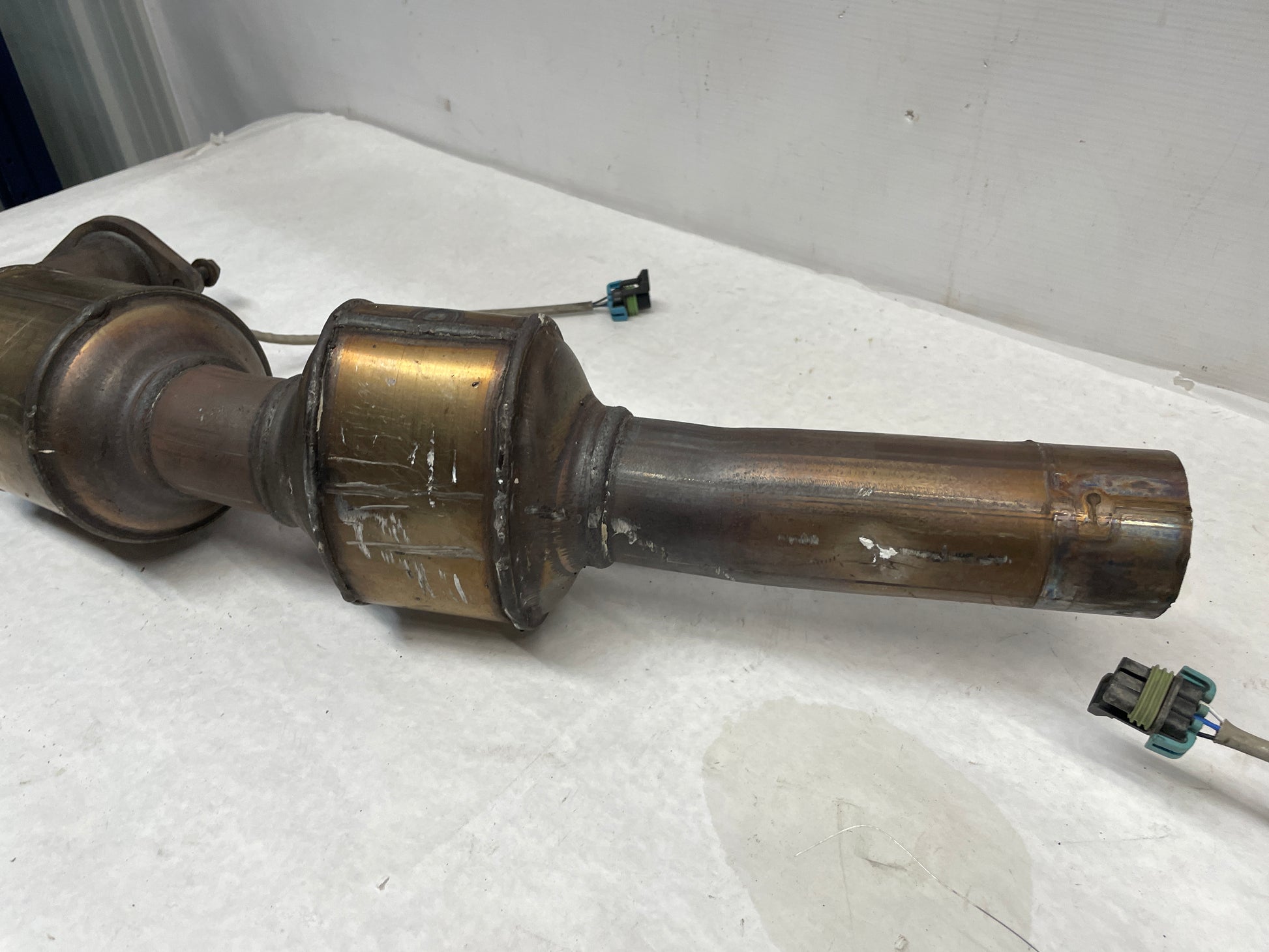 2013 Chevy Camaro ZL1 Exhaust Catalytic Converters OEM - Day's Parts Yard