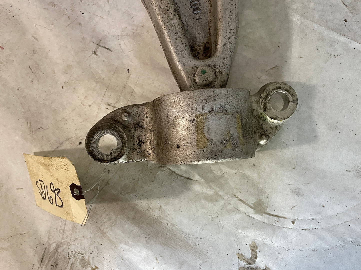 2016 Chevy SS Sedan Rear LH Driver Upper Control Arm OEM - Day's Parts Yard