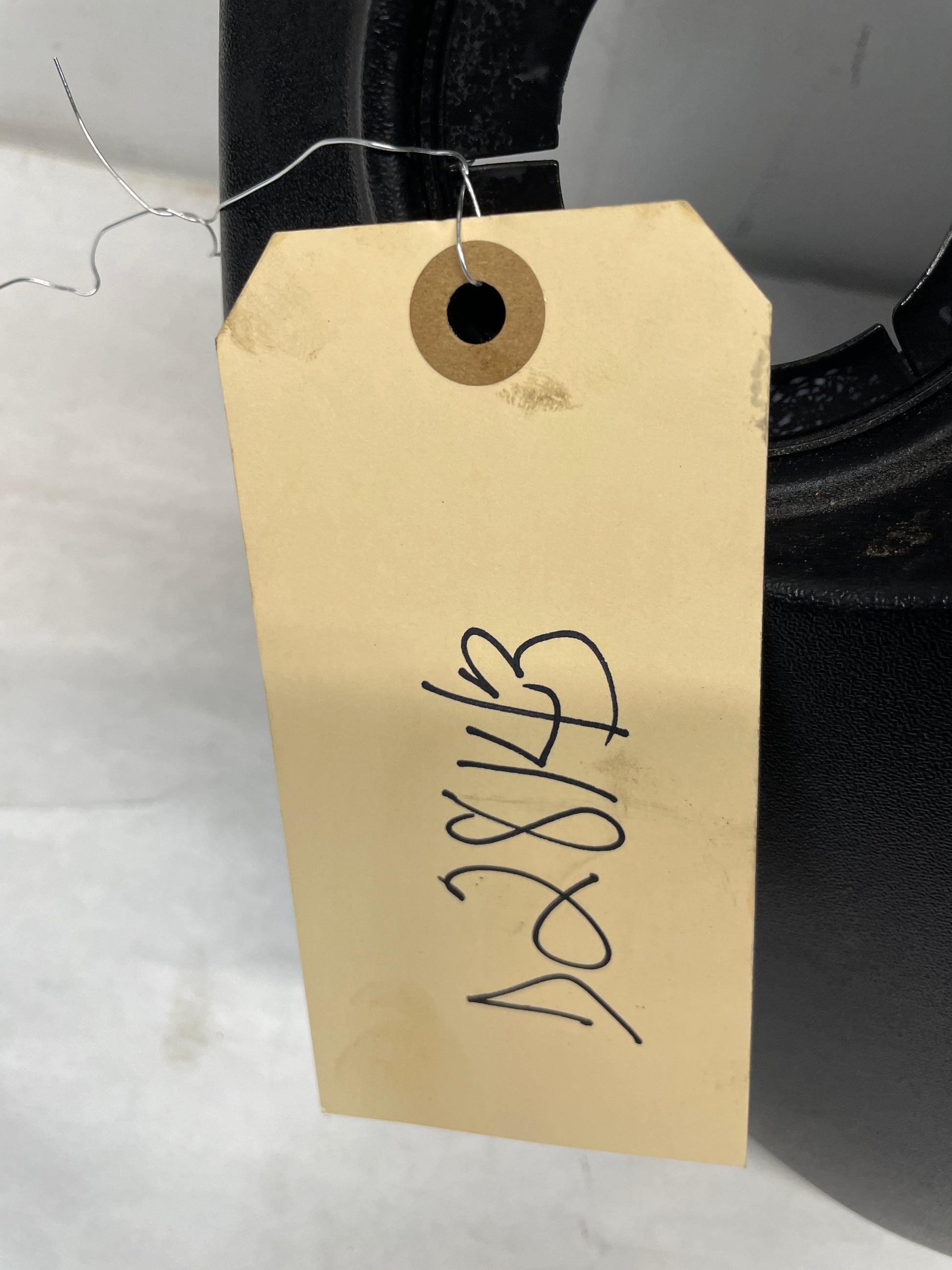 2015 Chevy SS Sedan Engine Motor Intake Coils Cover OEM - Day's Parts Yard