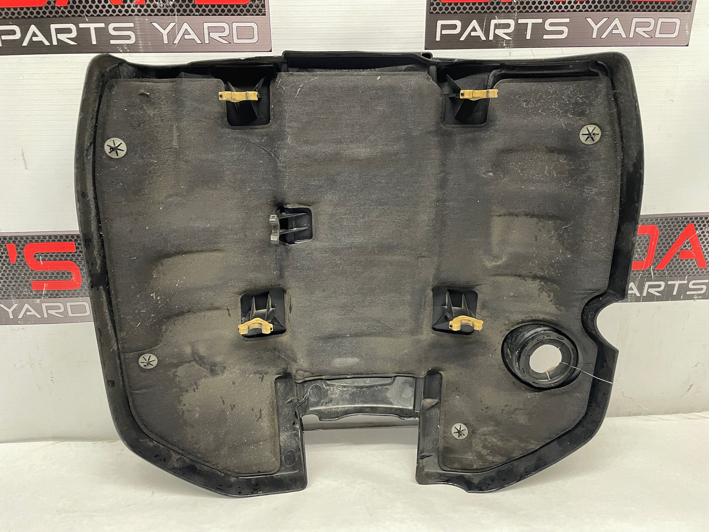 2015 Chevy SS Sedan Engine Motor Intake Coils Cover OEM - Day's Parts Yard
