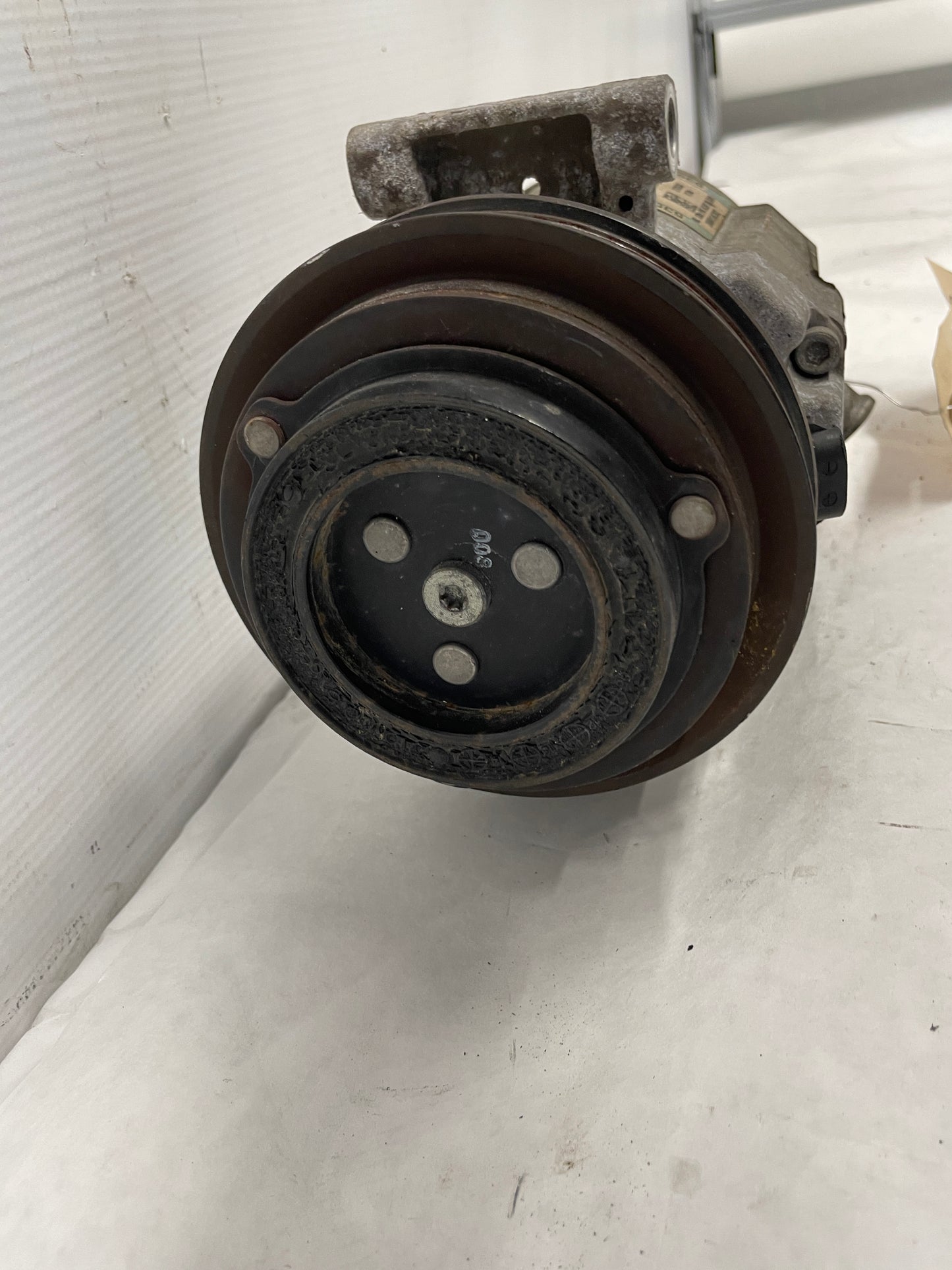 2014 Chevy Camaro SS AC A/C Air Conditioner Compressor OEM
