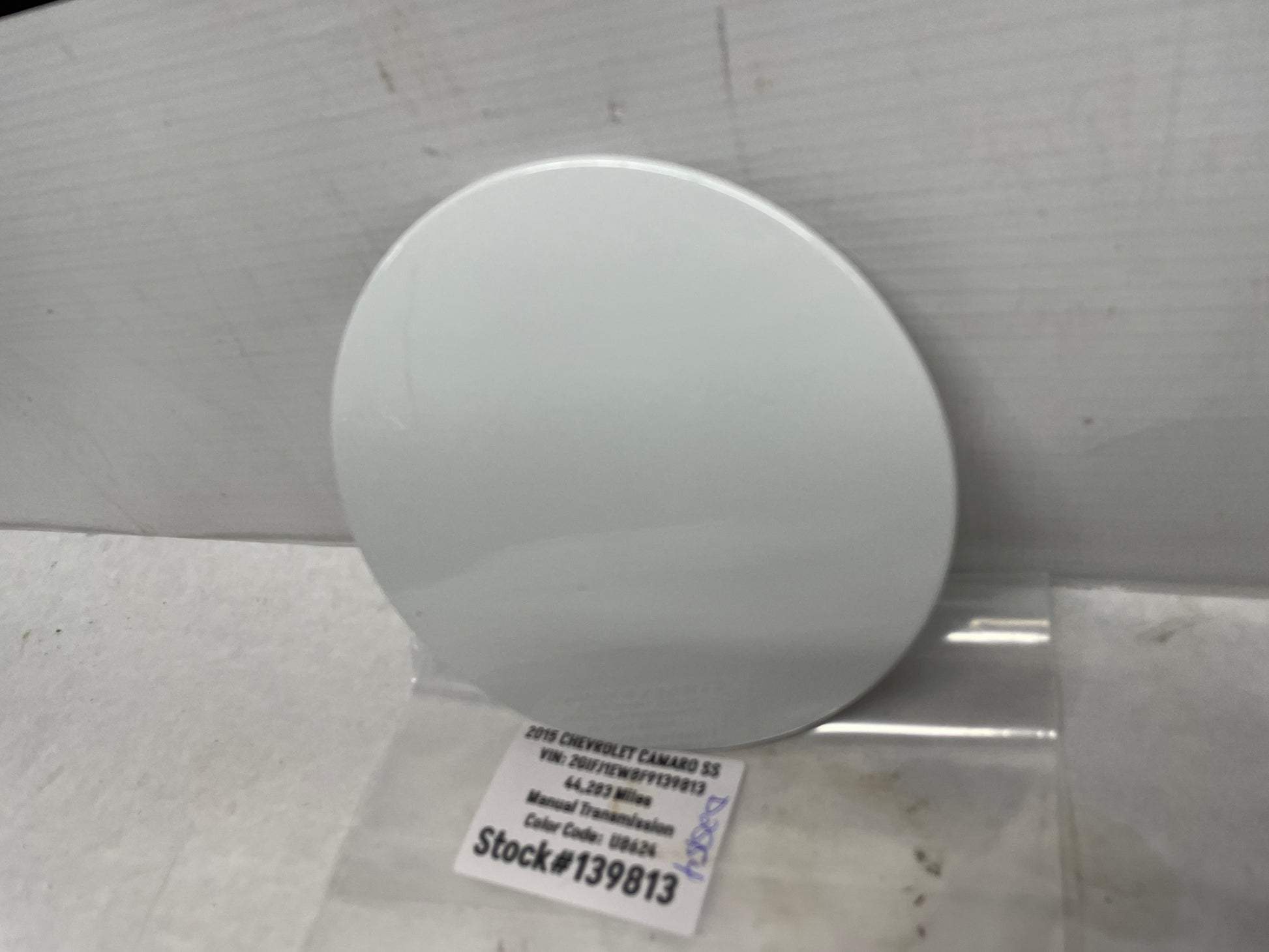 2015 Chevy Camaro SS Fuel Gas Tank Filler Door Cover OEM - Day's Parts Yard