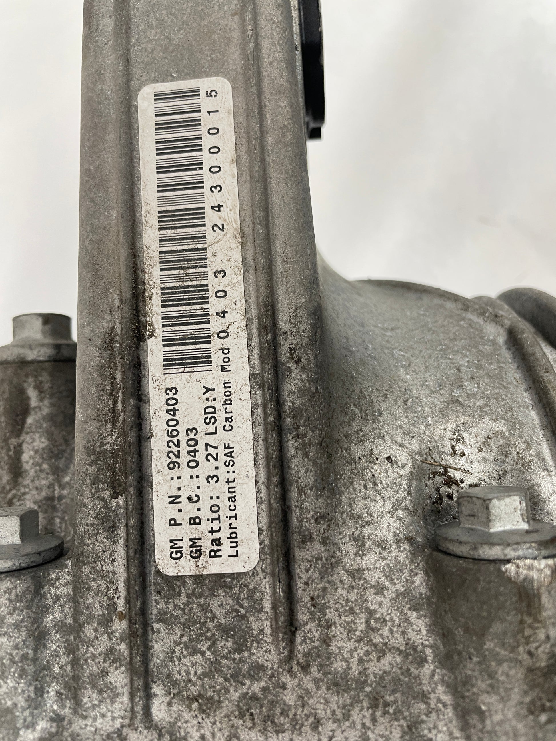 2015 Chevy SS Sedan Rear End Axle Carrier Rearend Diff Differential 3.27 LSD OEM - Day's Parts Yard