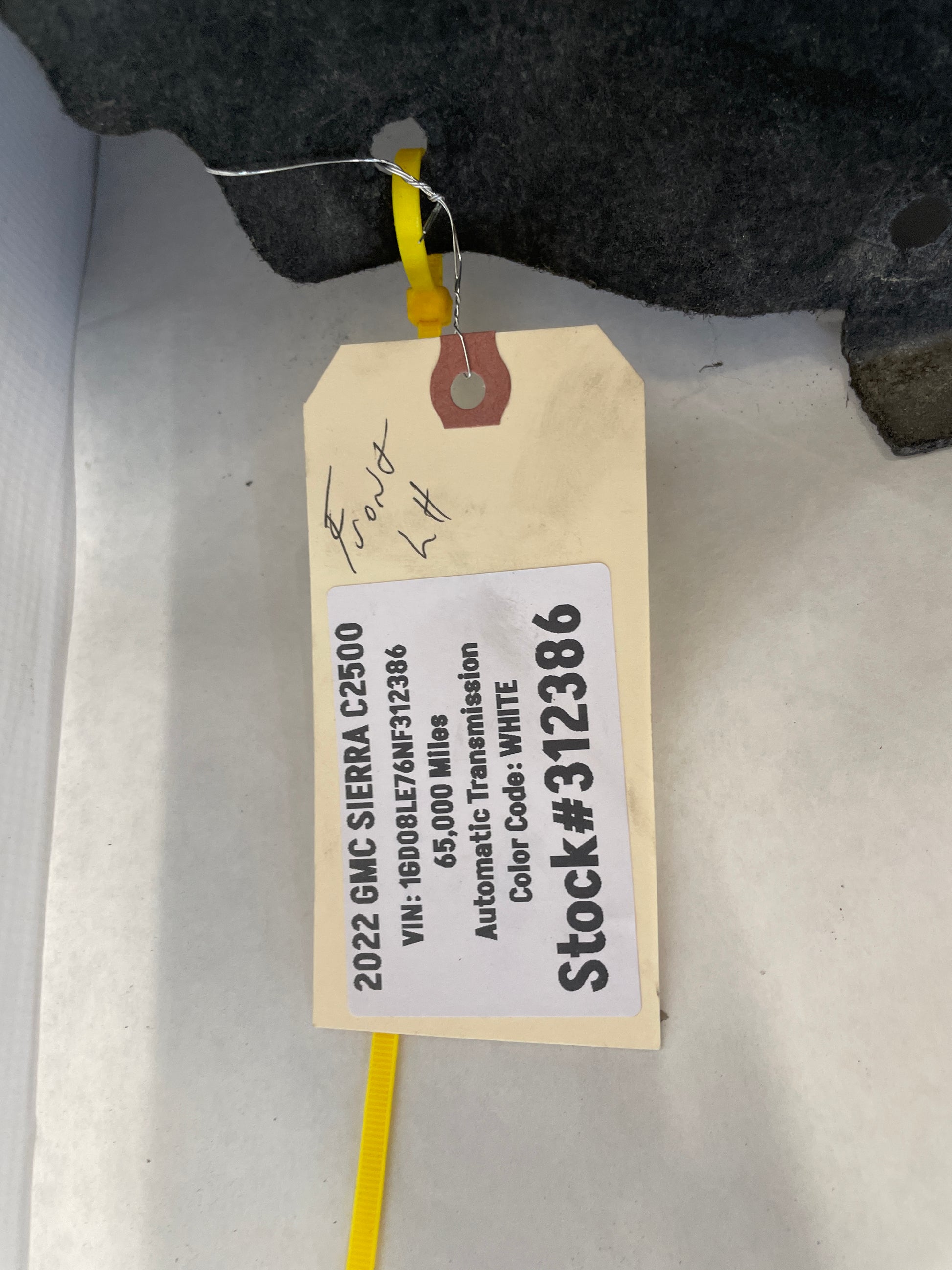 2022 GMC Sierra C2500 LH Driver Front Fender Wheel Liner OEM - Day's Parts Yard