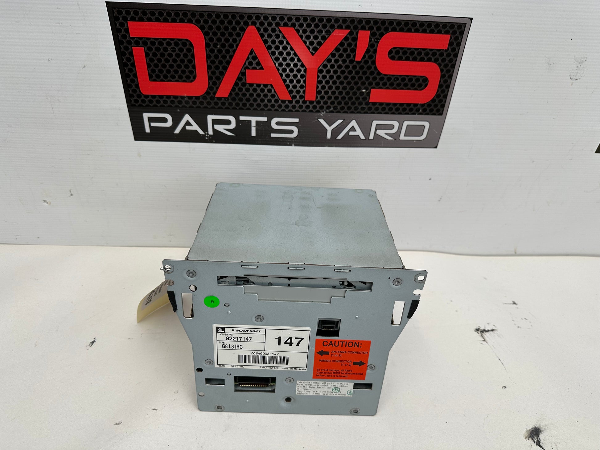 2008 Pontiac G8 GT C/D Radio Receiver Stereo Blaupunkdt Head Unit OEM - Day's Parts Yard