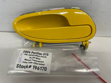 2004 Pontiac GTO RH Passenger Exterior Door Handle OEM - Day's Parts Yard