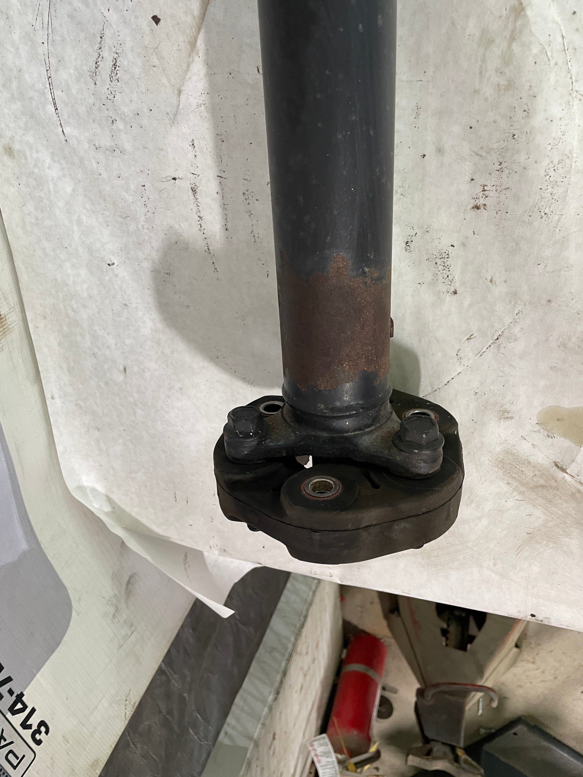 2016 Chevy SS Sedan Driveshaft Drive Shaft OEM - Day's Parts Yard