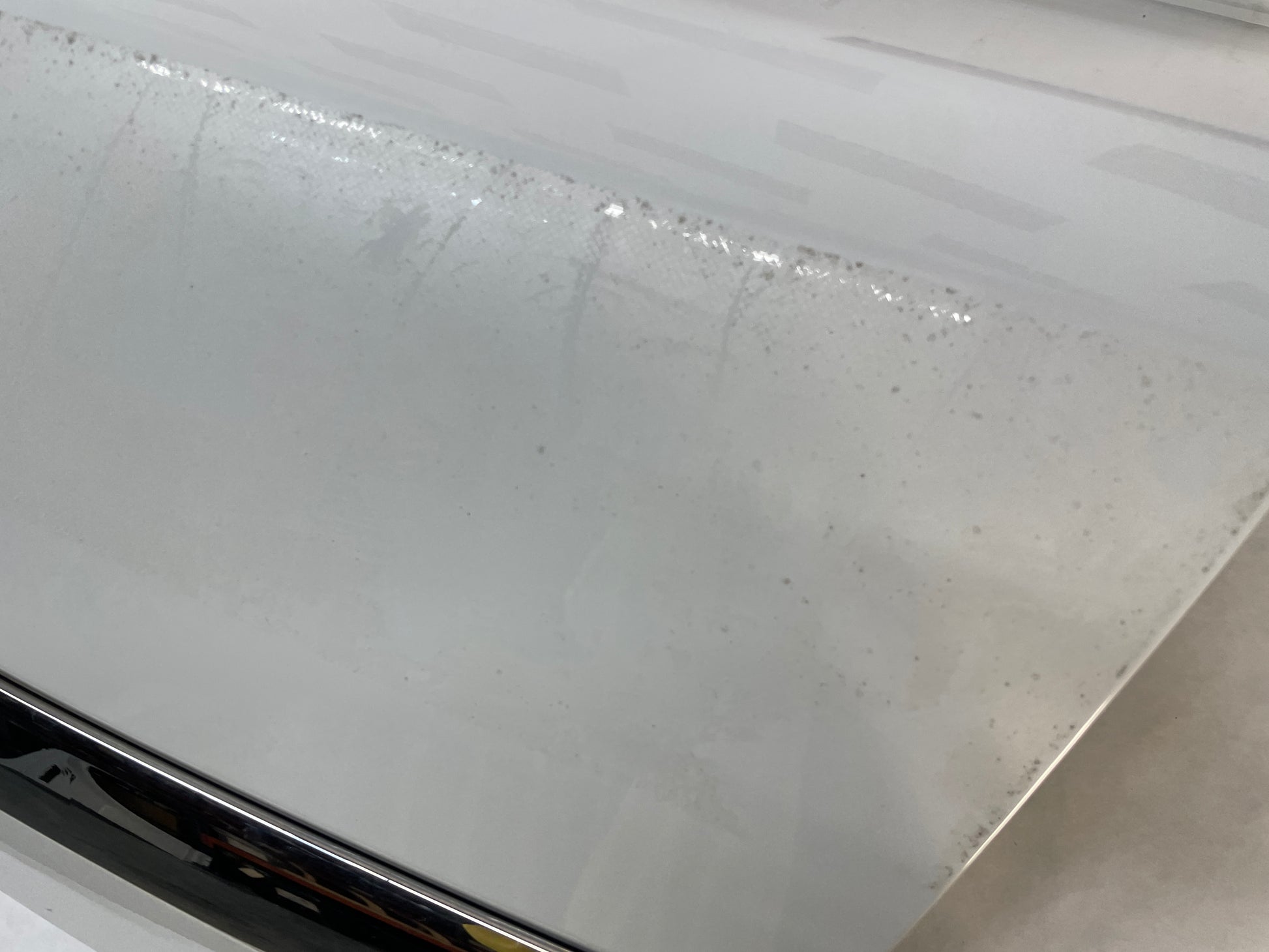 2013 Chevy Caprice PPV Trunk Deck Lid White OEM - Day's Parts Yard