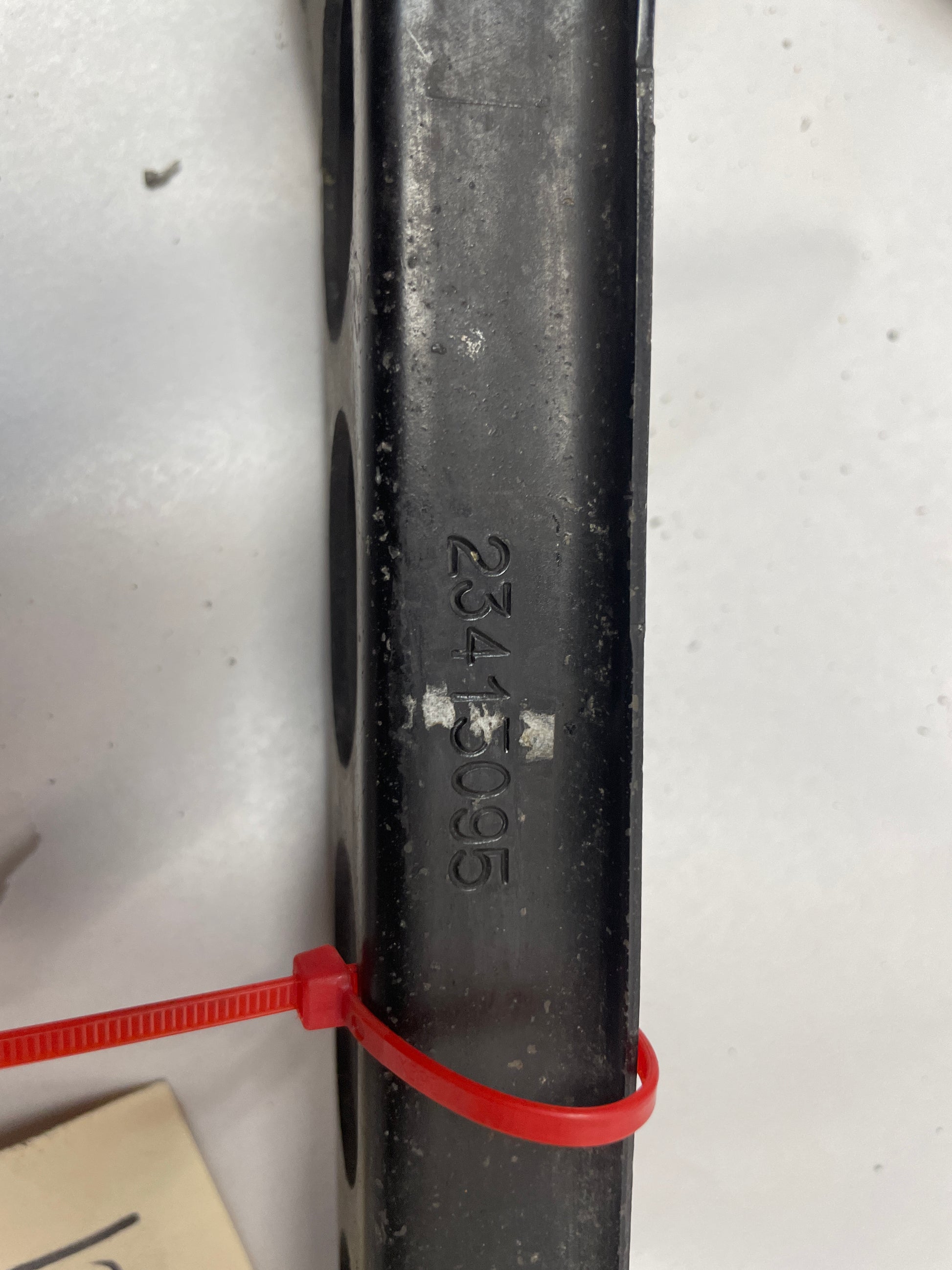 2018 Chevy Camaro 1LE SS Passenger  Lower Control Drag Trailing Arm Link OEM - Day's Parts Yard