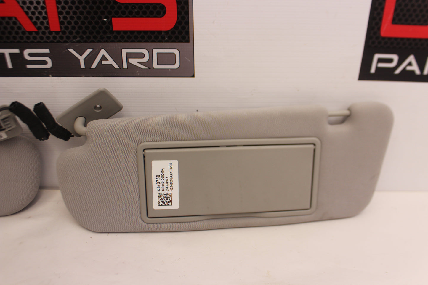2015 Chevy SS Sedan  RH & LH Sun Visor Sunvisor Set OEM - Day's Parts Yard