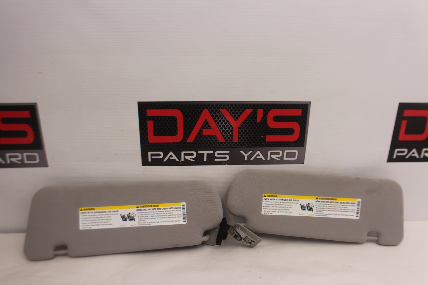 2015 Chevy SS Sedan  RH & LH Sun Visor Sunvisor Set OEM - Day's Parts Yard