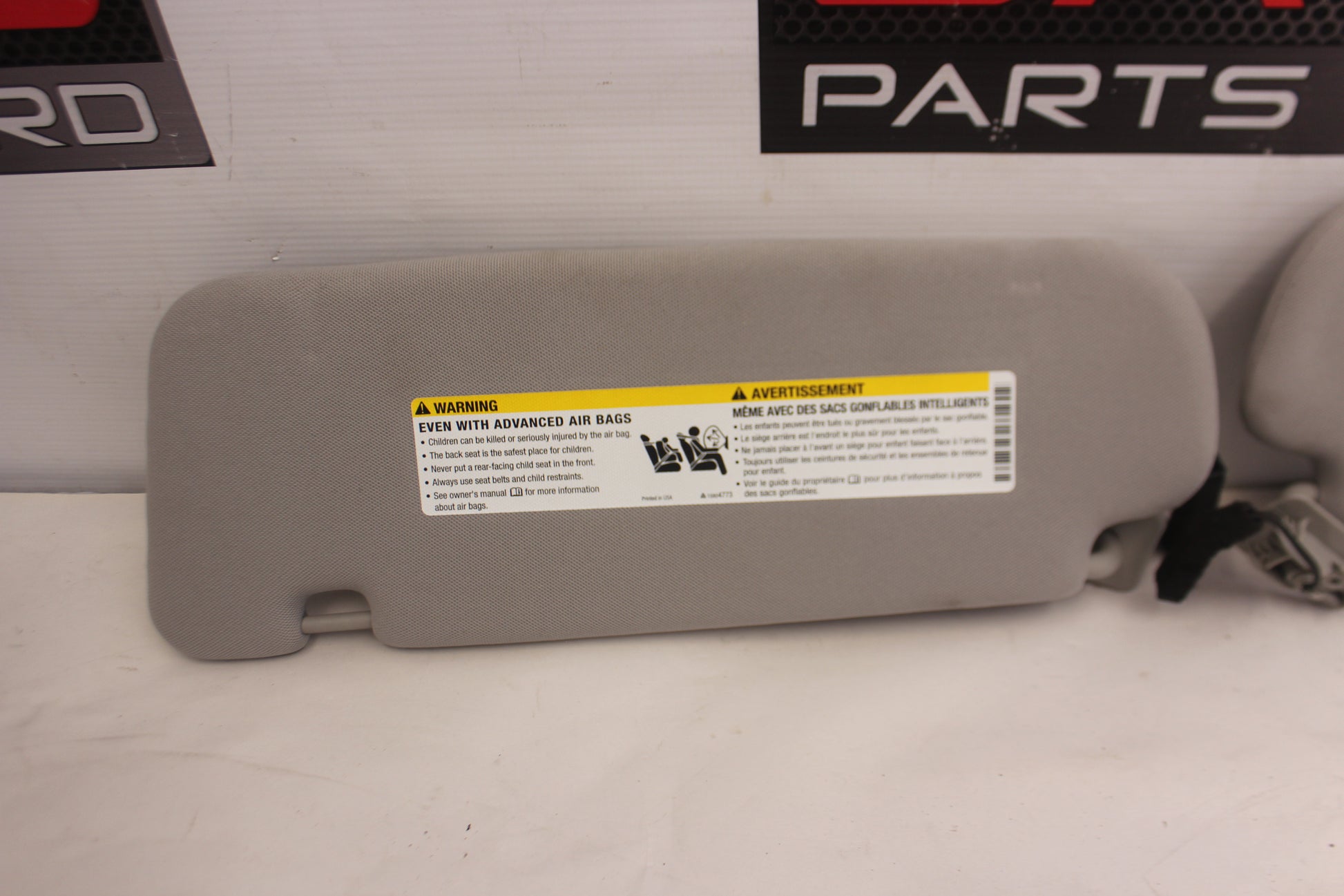 2015 Chevy SS Sedan  RH & LH Sun Visor Sunvisor Set OEM - Day's Parts Yard