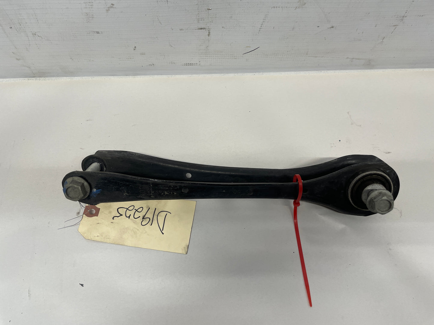 2018 Chevy Camaro 1LE SS RH Passenger Rear Control Trailing Drag Link Arm OEM - Day's Parts Yard