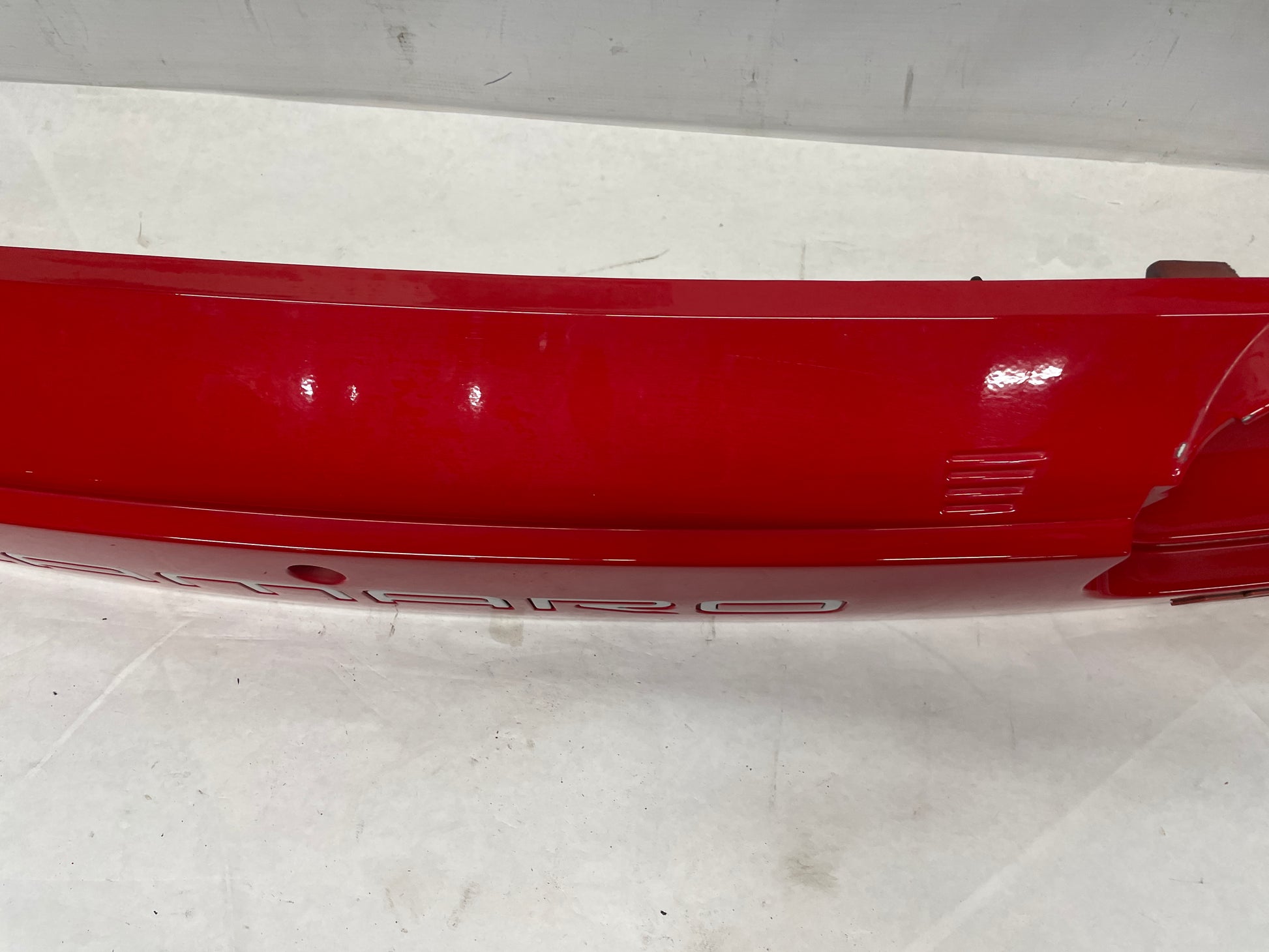 2002 Chevy Camaro SS Berger Taillight Tail Light Finish Panel OEM - Day's Parts Yard