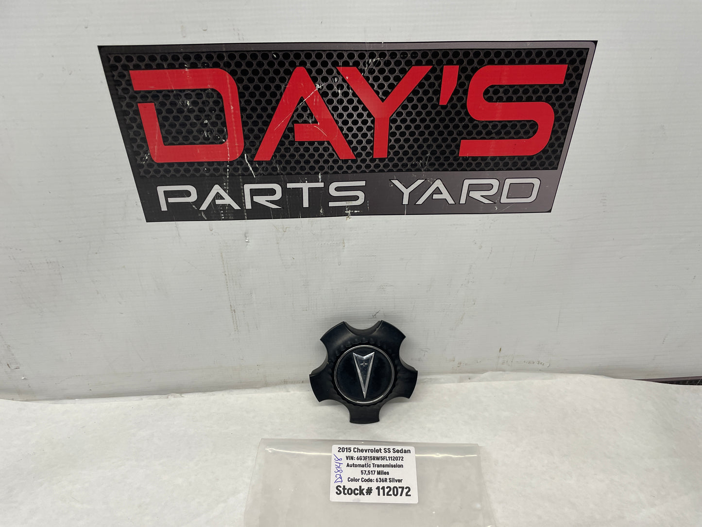 2009 Pontiac G8 Wheel Center Cap OEM - Day's Parts Yard