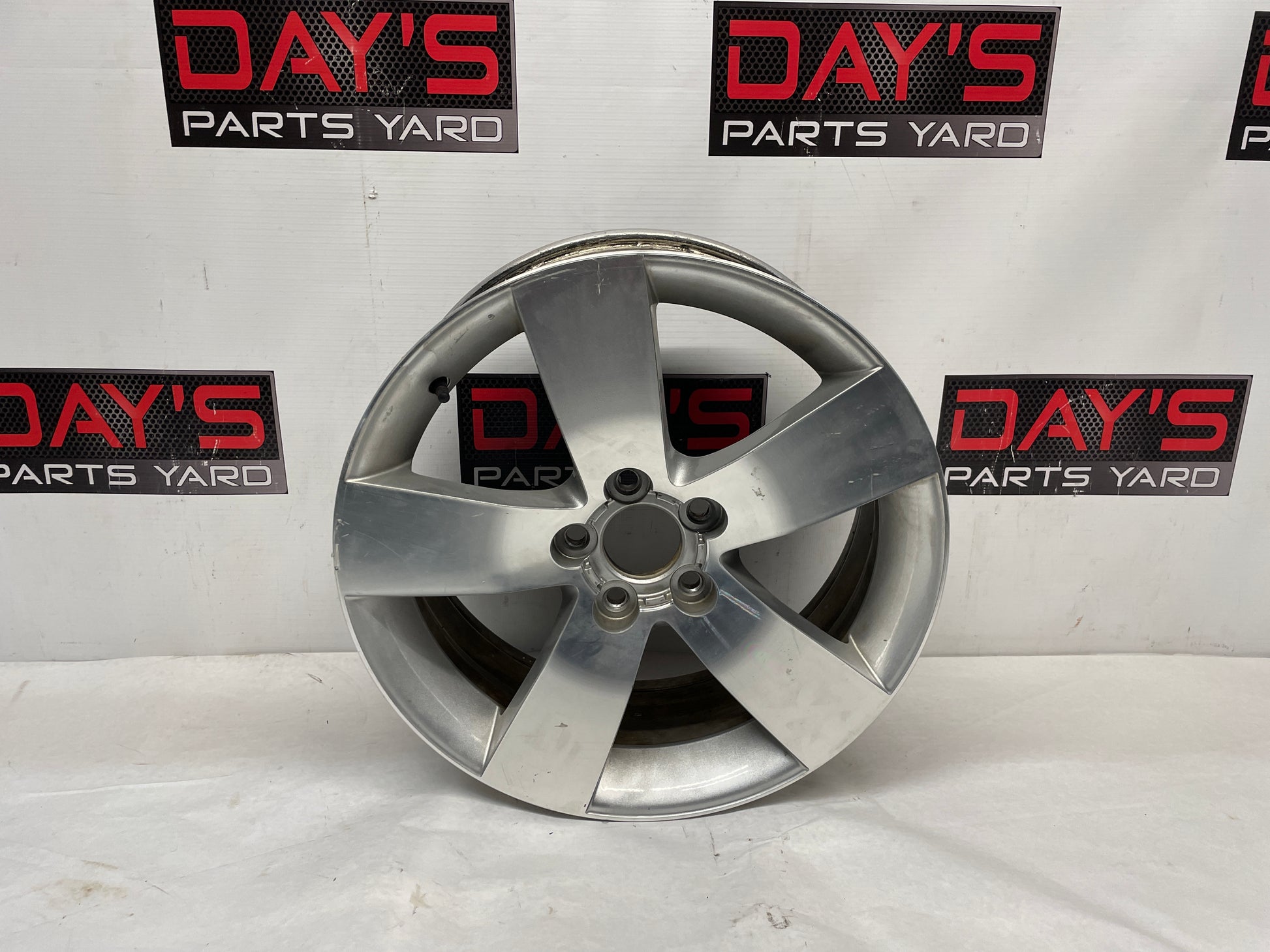 2015 Chevy SS Sedan Factory OEM 19X8 Wheel - Day's Parts Yard