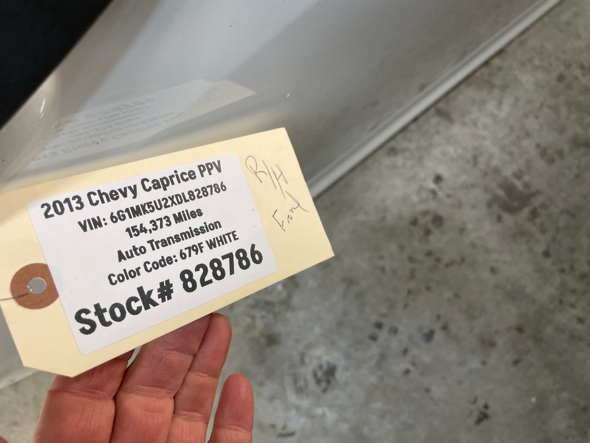 2013 Chevy Caprice PPV Rh Passenger Exterior Door White OEM - Day's Parts Yard