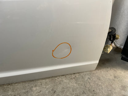 2013 Chevy Caprice PPV Rh Passenger Exterior Door White OEM - Day's Parts Yard