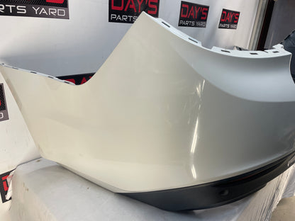 2014 Chevy SS Sedan Rear Bumper Cover Assembly White OEM - Day's Parts Yard