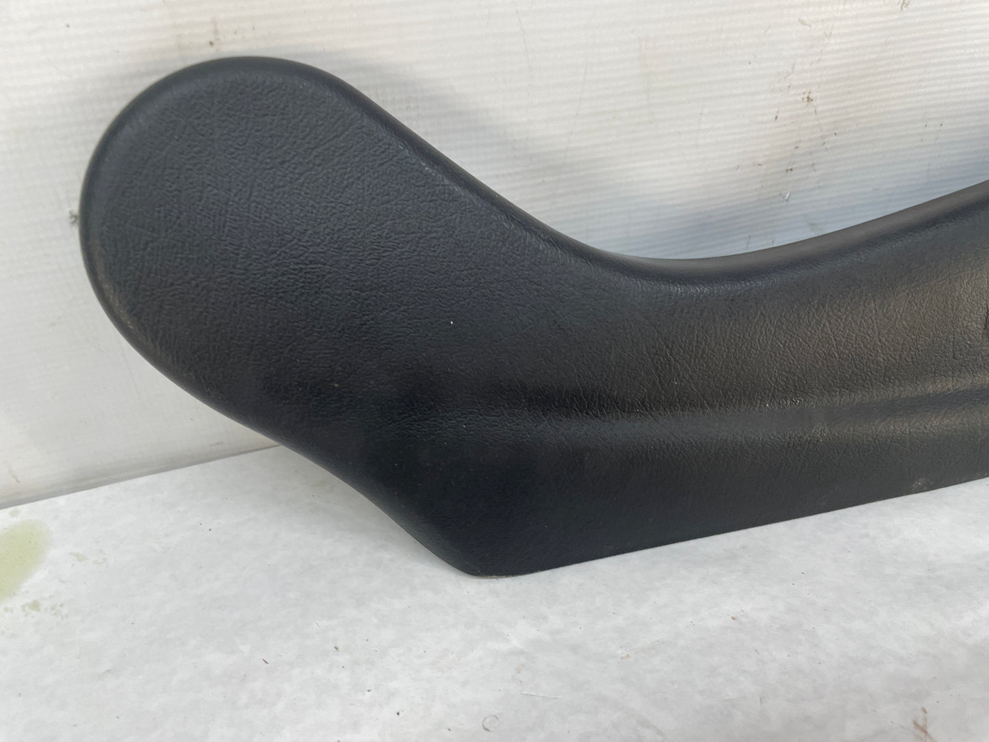 2006 Pontiac GTO RH Passenger Front Power Seat Access Controls Buttons Module OEM