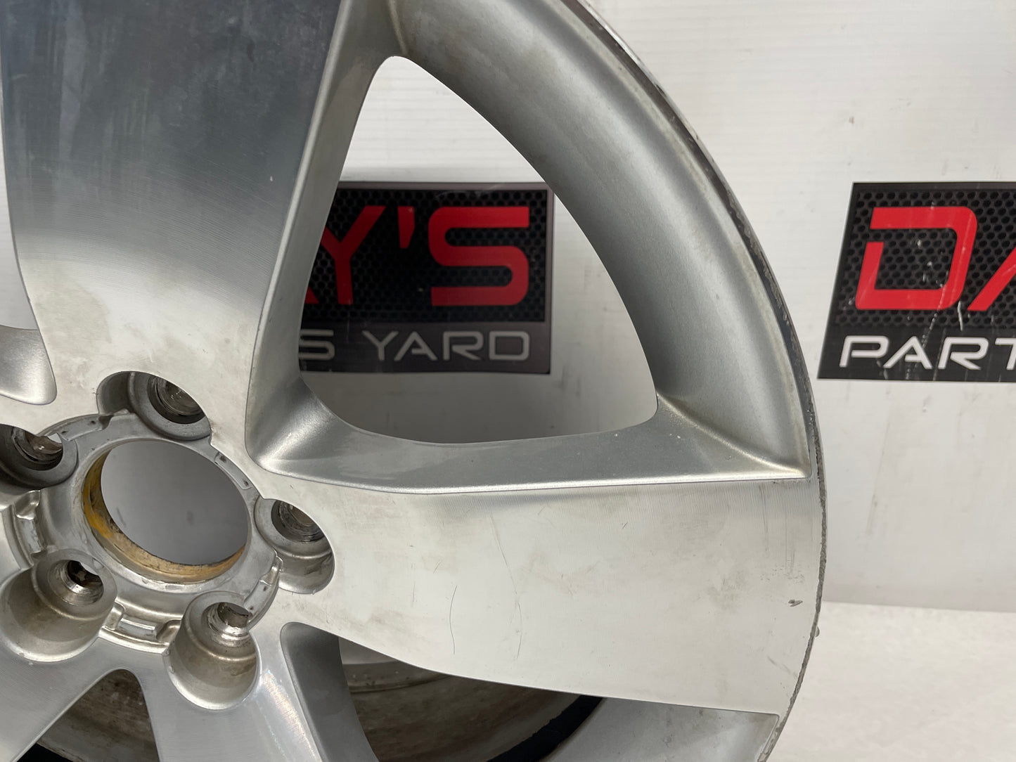 2015 Chevy SS Sedan Factory OEM 19X8 Wheel - Day's Parts Yard