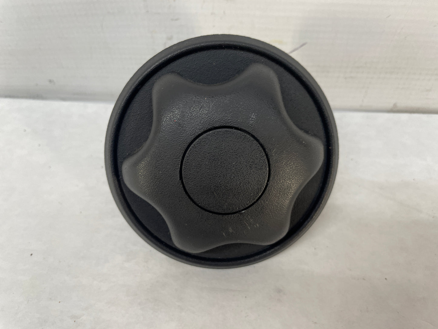 2006 Pontiac GTO RH Passenger Front Seat Lumber Knob Adjuster OEM