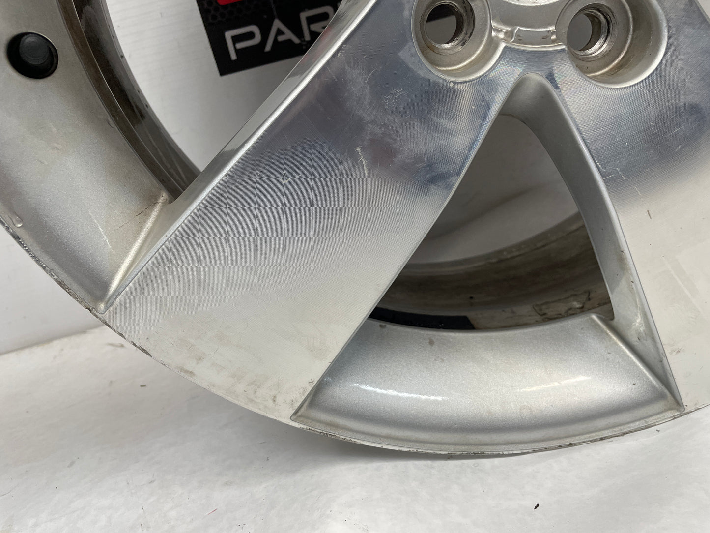 2015 Chevy SS Sedan Factory OEM 19X8 Wheel - Day's Parts Yard