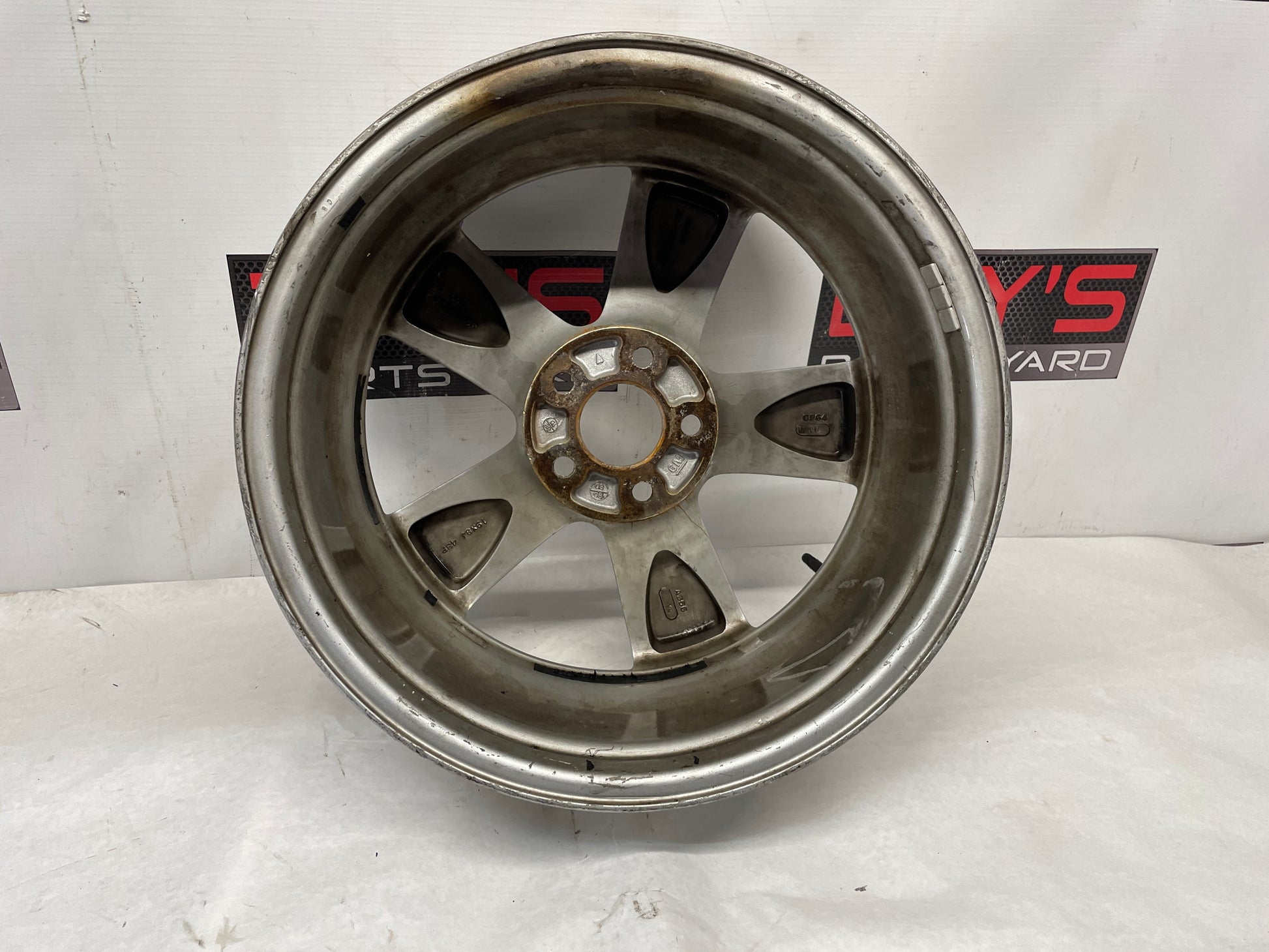 2015 Chevy SS Sedan Factory OEM 19X8 Wheel - Day's Parts Yard
