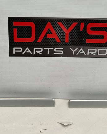 2008 Pontiac G8 GT LH & RH Silver Dash Trim Accent OEM