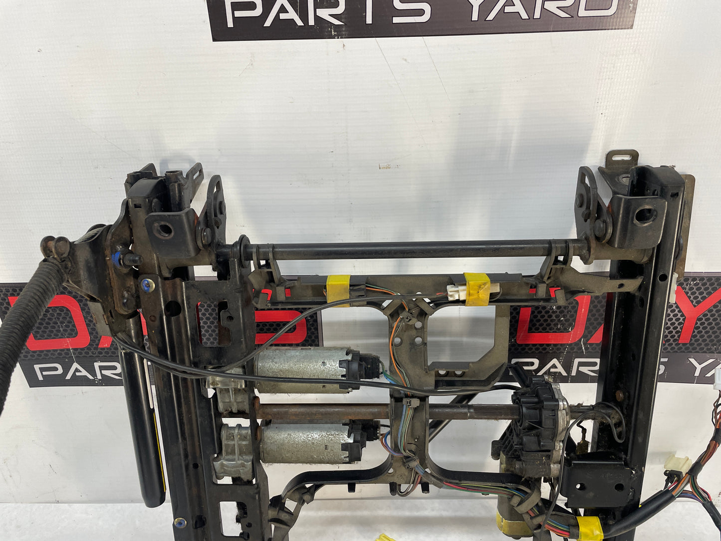 2006 Pontiac GTO LH Driver Front Seat Track Electric Frame Adjuster Motor Assembly OEM