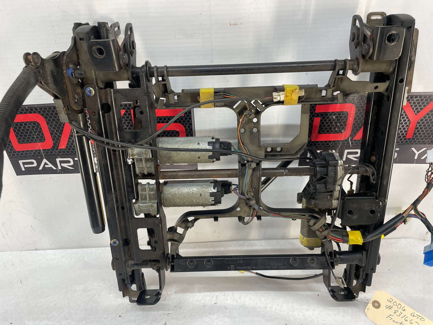 2006 Pontiac GTO LH Driver Front Seat Track Electric Frame Adjuster Motor Assembly OEM