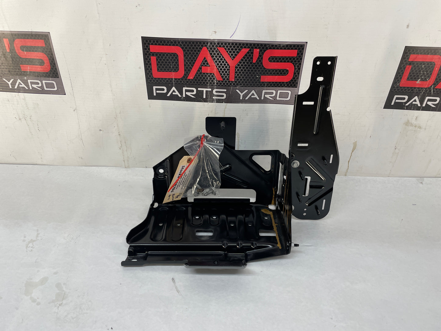 2013 Chevy Caprice PPV Battery Tray Bracket OEM - Day's Parts Yard