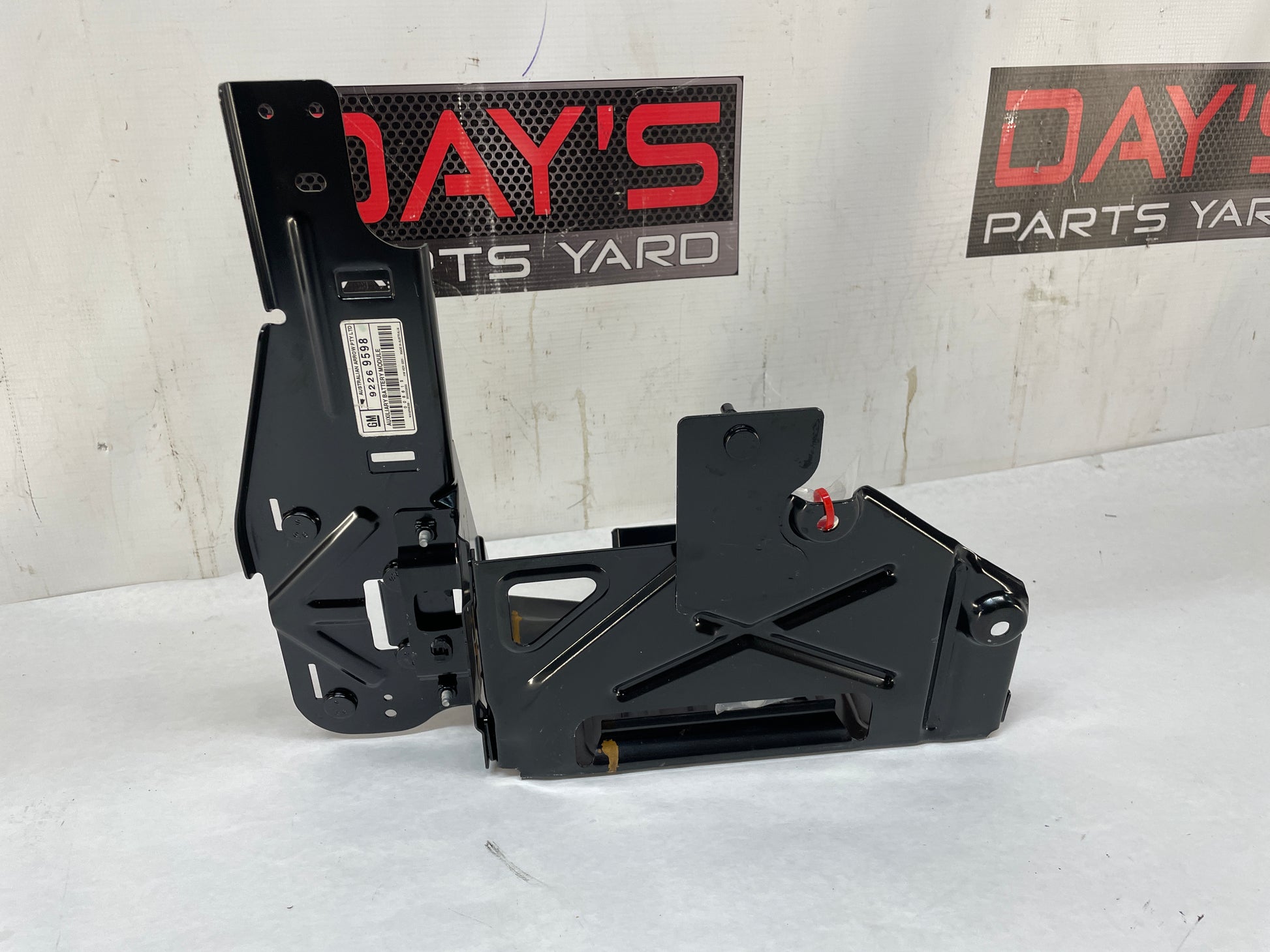 2013 Chevy Caprice PPV Battery Tray Bracket OEM - Day's Parts Yard