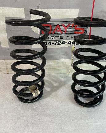 2017 Chevy SS Sedan Rear RH & LH Coil Springs OEM