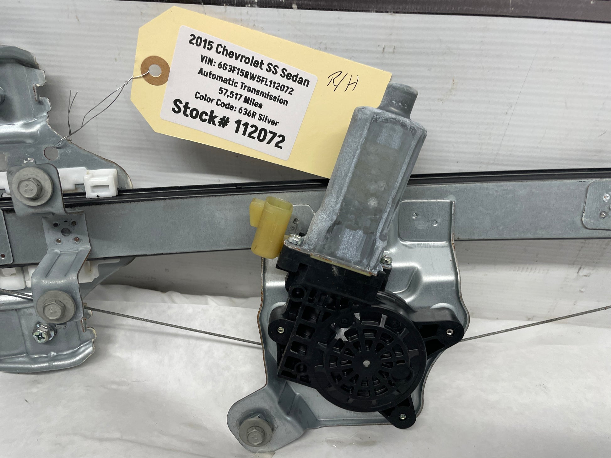 2015 Chevy SS Sedan RH Passenger Rear Window Regulator w/ Motor OEM - Day's Parts Yard