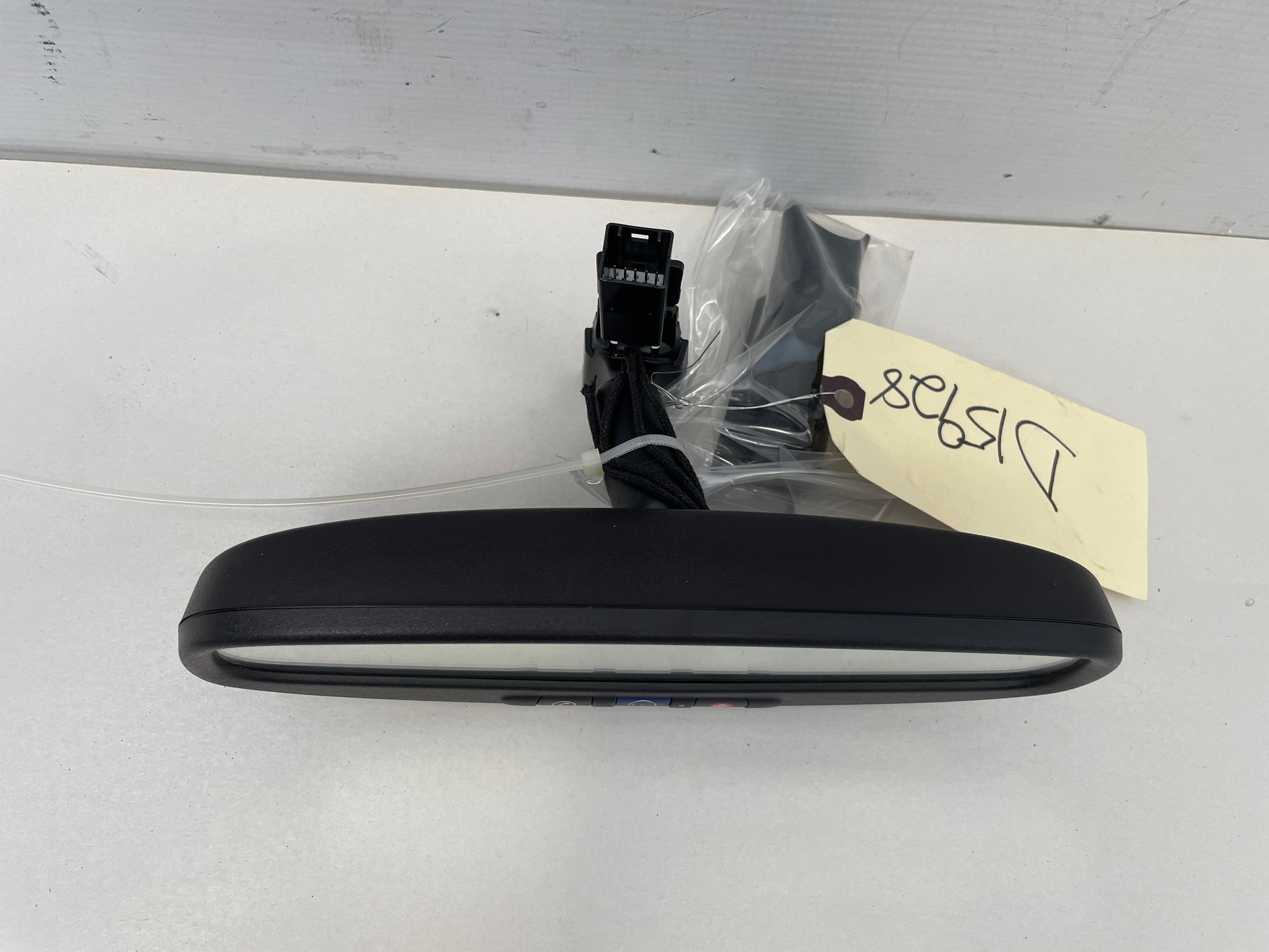 2010 Chevy Camaro SS Rearview Mirror w/OnStar OEM - Day's Parts Yard