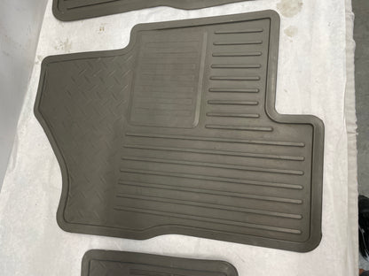 2005 Chevy Avalanche Front and Rear Rubber Floor Mats Aftermarket OEM - Day's Parts Yard