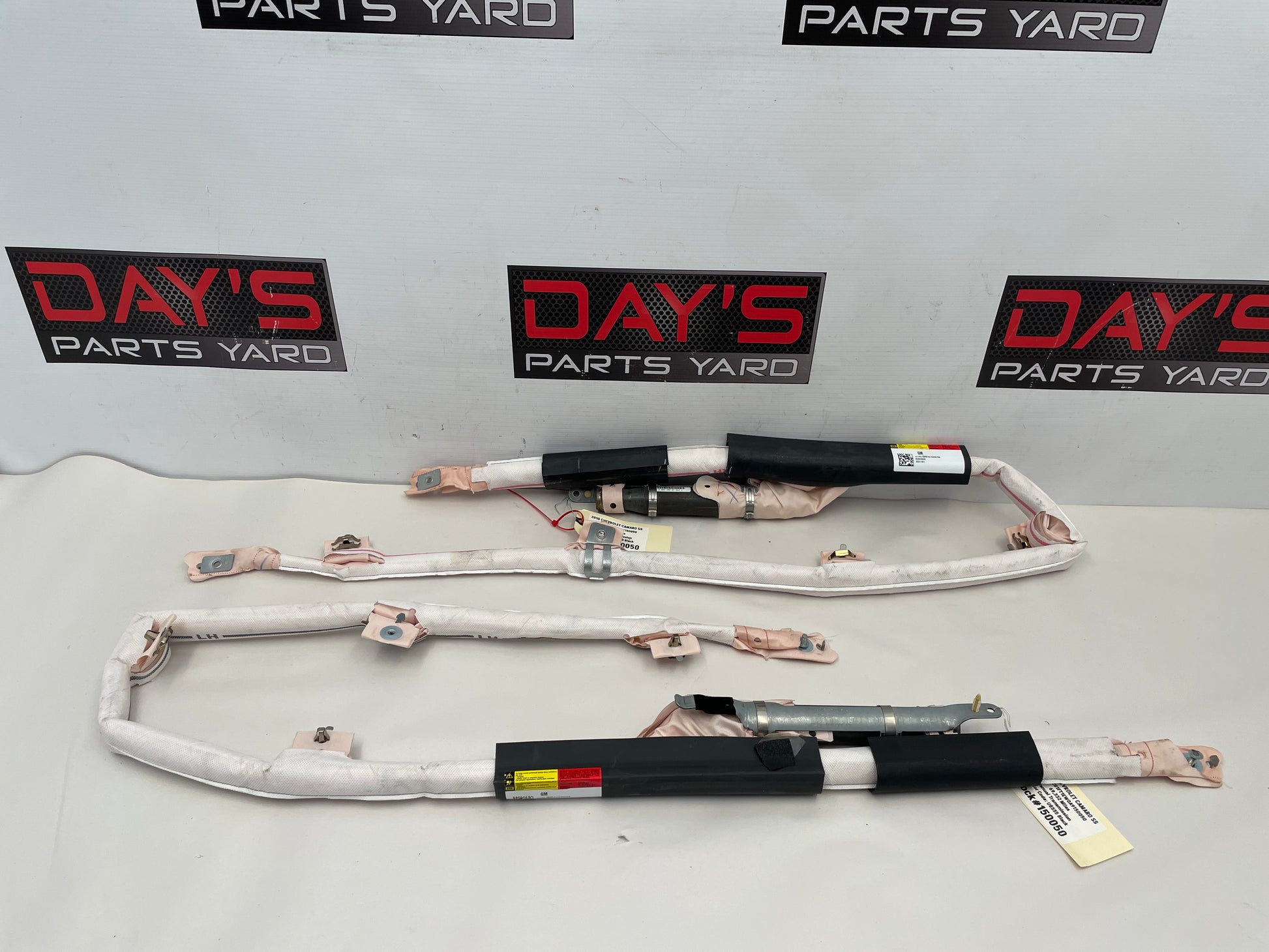 2010 Chevy Camaro SS RH & LH Curtain Airbag Air Bag OEM - Day's Parts Yard