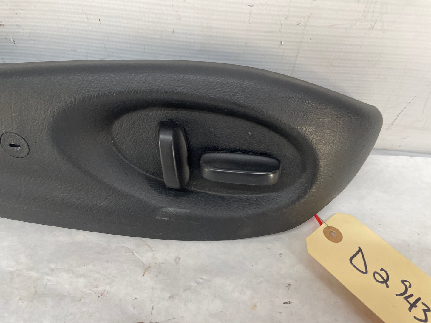 2005 Pontiac GTO RH Passenger Front Seat Power Access Controls Buttons Module OEM