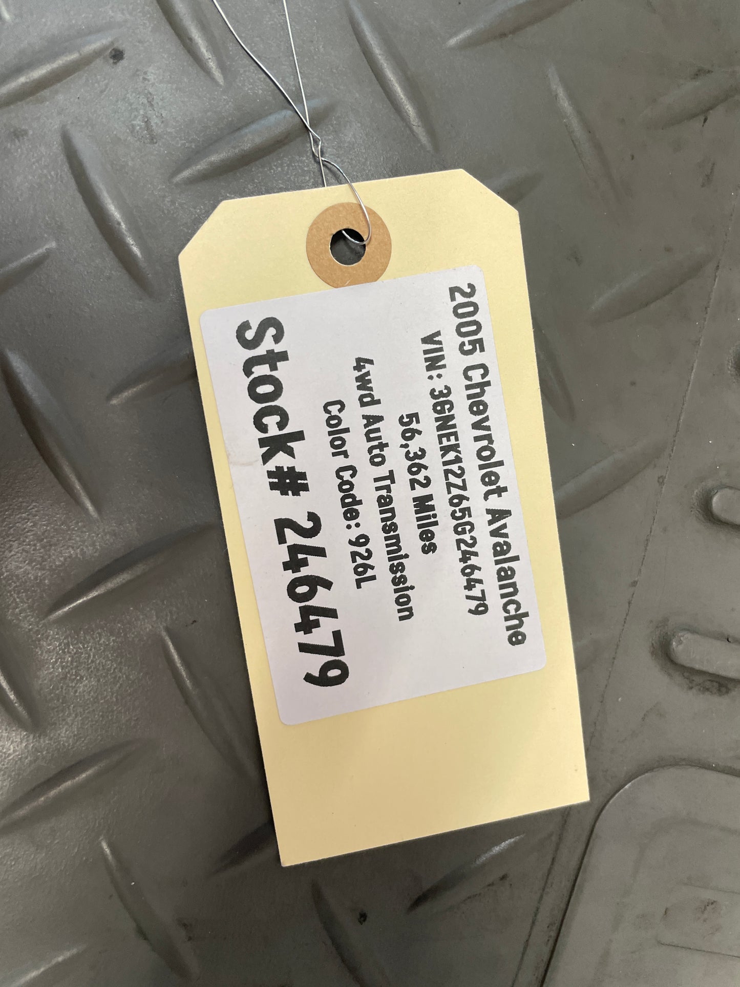 2005 Chevy Avalanche Front and Rear Rubber Floor Mats Aftermarket OEM - Day's Parts Yard