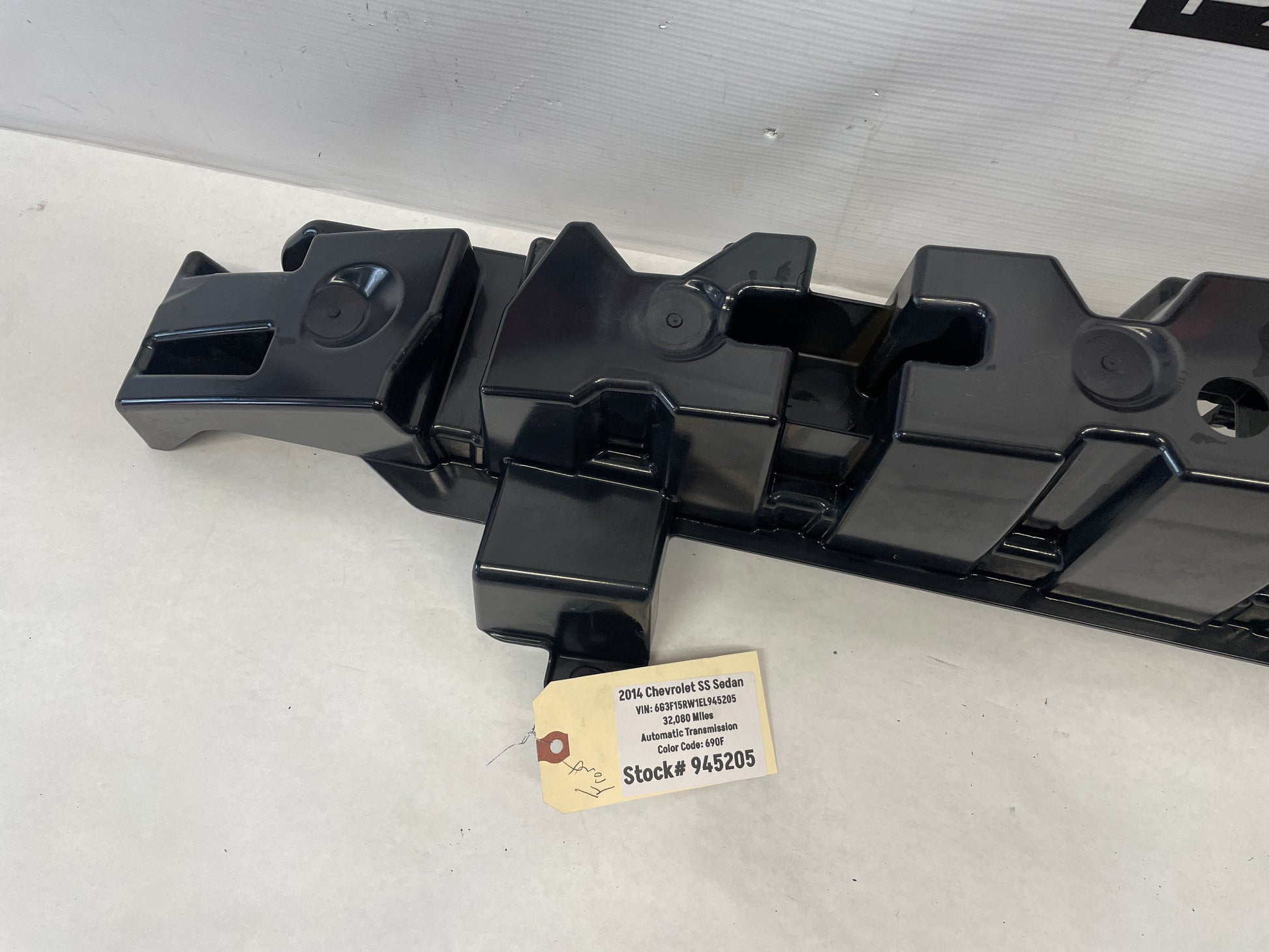 2014 Chevrolet SS Sedan Front Bumper Impact Plastic Absorber Bar OEM - Day's Parts Yard
